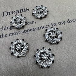 Пуговицы металл с чёрными и прозрачными стразами