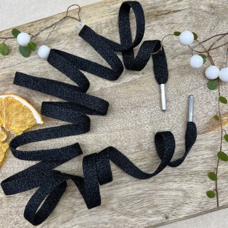 Шнурки трикотажные кругловязаные, чёрные, с матовым люрексом