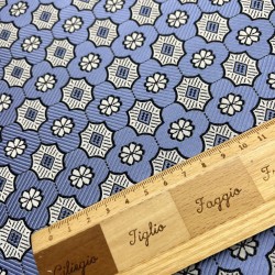 Жаккард сиреневый с геометрически рисунком