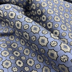 Жаккард сиреневый с геометрически рисунком