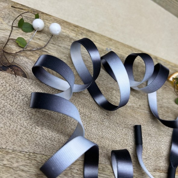 Шнурки трикотажные кругловязаные матовые с эффектом тай-дай