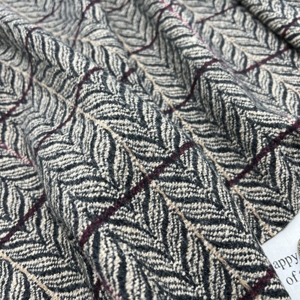 Ткань пальтово-костюмная серо-бежевая с рисунком