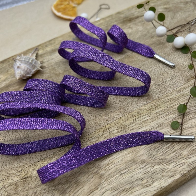 Шнурки трикотажные кругловязаные с люрексом