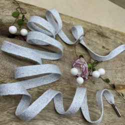 Шнурки трикотажные кругловязаные, белые, с серебристым люрексом