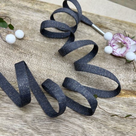 Шнурок трикотажный кругловязаный темно-серый с люрексом, 10 мм