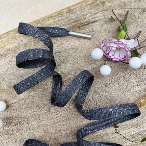 Шнурок трикотажный кругловязаный темно-серый с люрексом, 10 мм