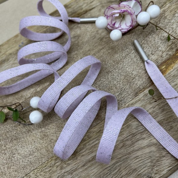 Шнурок трикотажный кругловязаный нежно-розовый с люрексом, 10 мм