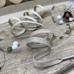 Шнурок трикотажный кругловязаный золотистый бежевый с люрексом,10 мм