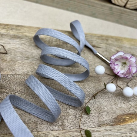 Шнурок трикотажный кругловязаный светло-серый матовый, 10 мм