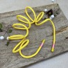 Шнурок трикотажный кругловязаный ярко-желтый с прорезиненными наконечниками