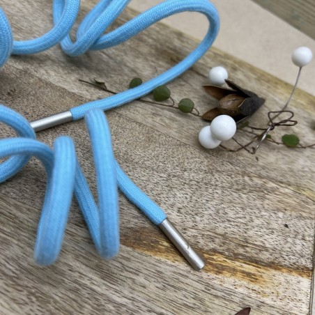 Шнурок трикотажный кругловязаный бирюзовый с серебристыми наконечниками