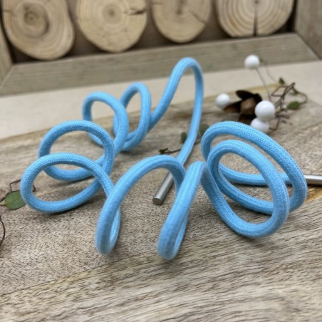 Шнурок трикотажный кругловязаный бирюзовый с серебристыми наконечниками