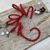 Шнурок трикотажный кругловязаный красный с серебристыми наконечниками