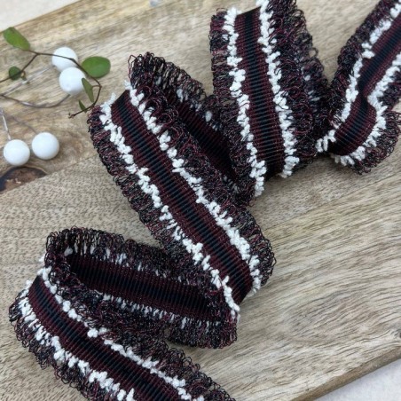 Тесьма репсовая цвета бордо с бахромой и петельками по краям, 3 см