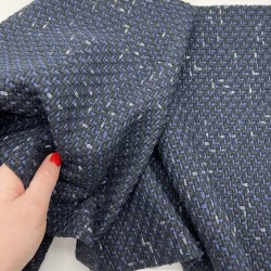 Твид чёрный с синими и серебристыми нитями
