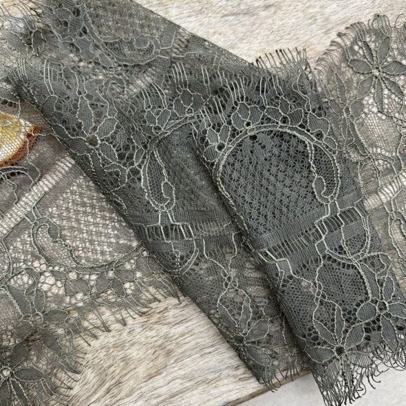Кружево ажурное тонкое цвета хаки, ширина 14 см