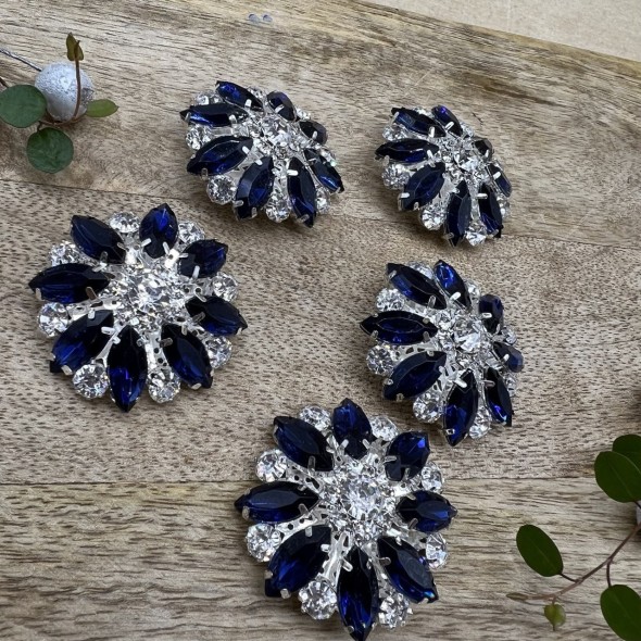 Пуговицы крупные декоративные с синими стразами, 40 мм