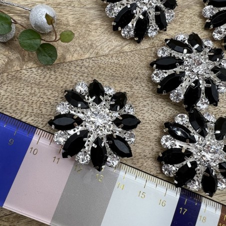 Пуговицы крупные декоративные с чёрными стразами, 40 мм