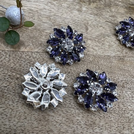 Пуговицы из серебристого металла со стразами темно-фиолетового цвета, 28 м