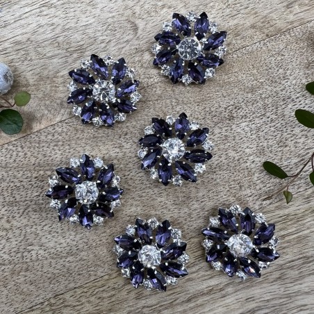 Пуговицы из серебристого металла со стразами темно-фиолетового цвета, 28 м