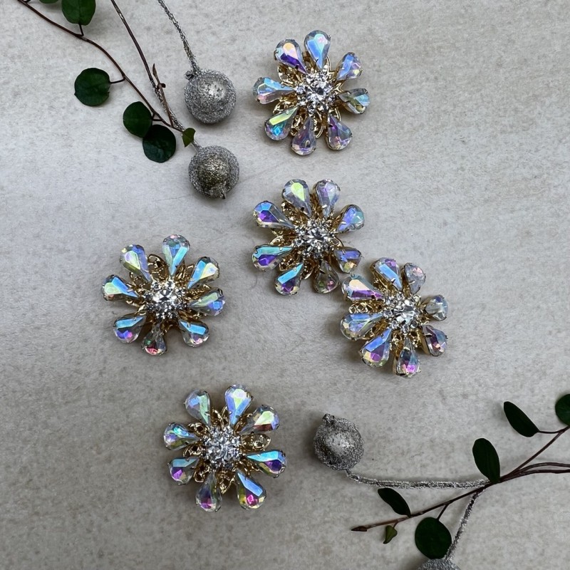 Пуговицы золотистый металл со стразами цвета хамелеон, 28 мм