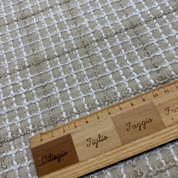 Твид бежевый в клетку с молочными и блестящими нитями