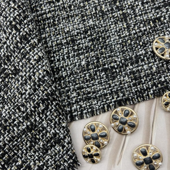 Твид меланжевый с мелкими пайетками и золотистым люрексом