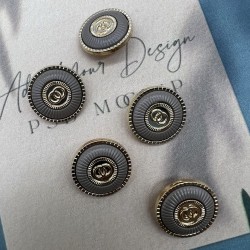 Пуговицы золотистые с бежевыми вставками, 23 мм