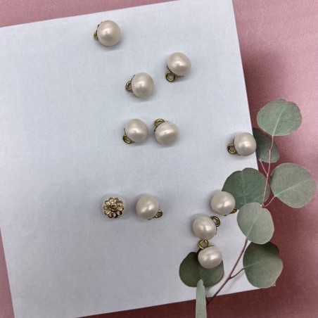 Пуговицы блузочные жемчуг на ножке, 9 мм