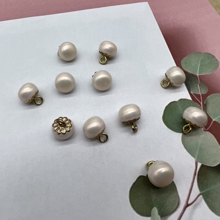 Пуговицы блузочные жемчуг на ножке, 9 мм