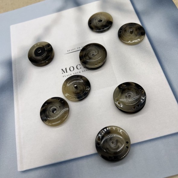 Кнопки пластик пришивные, 25 мм