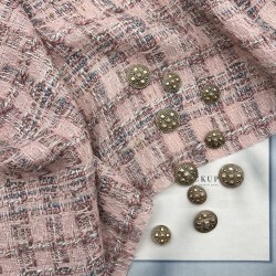 Твид в клетку нежно-розовый