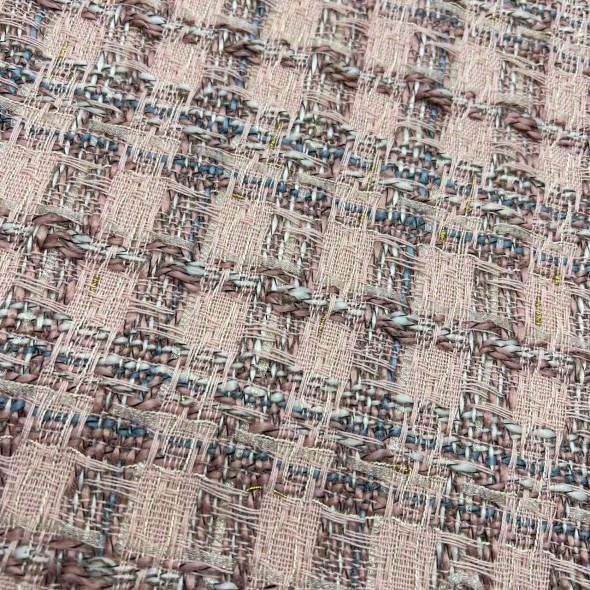 Твид в клетку нежно-розовый