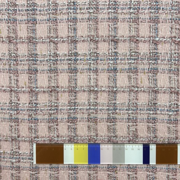 Твид в клетку нежно-розовый