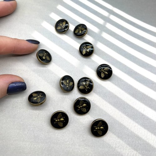 Пуговицы рубашечные на ножке, чёрная эмаль с мухой, 14 мм