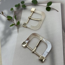 Пряжка металлическая с пластиковыми вставками, 3.5 см