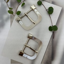 Пряжка металлическая с пластиковыми вставками, 3.5 см