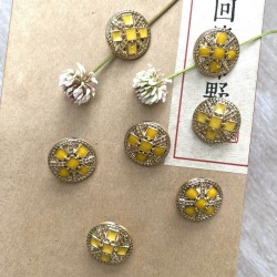 Пуговицы золотистый металл с желтой эмалью, 23 мм