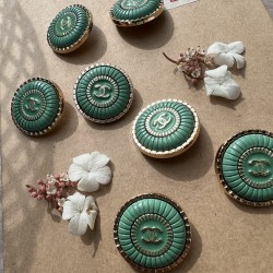 Пуговицы металлические, со светлой изумрудной эмалью, 25 мм