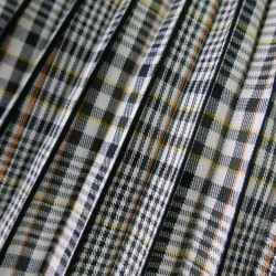 Плиссированная деталь для юбки в клетку