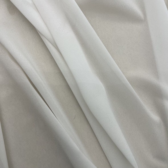 Ткань шёлк однотонный молочный