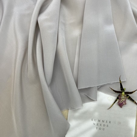 Ткань шёлк однотонный серо-бежевый