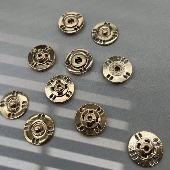 Кнопки пришивные, золотистый металл, 23 мм
