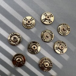 Кнопки пришивные, золотистый металл, 18 мм