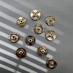 Кнопки пришивные, золотистый металл, 18 мм