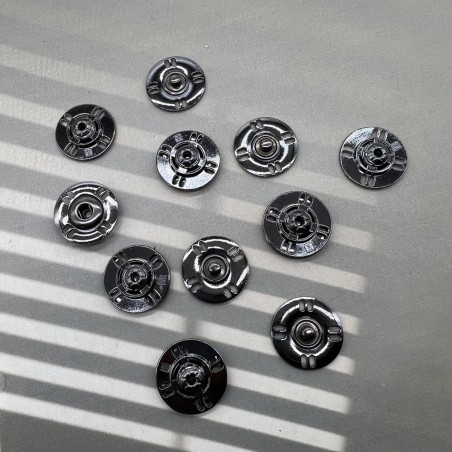Кнопки пришивные, металл темное серебро, 23 мм