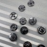 Кнопки пришивные, металл темное серебро, 18 мм
