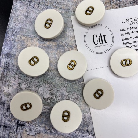 Пуговицы пластик матовый молочный с буквами CD, 23 мм