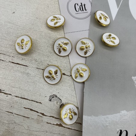 Пуговицы белые с золотистой мухой, 18 мм