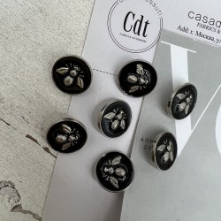 Пуговицы чёрные с серебристой мухой, 18 мм